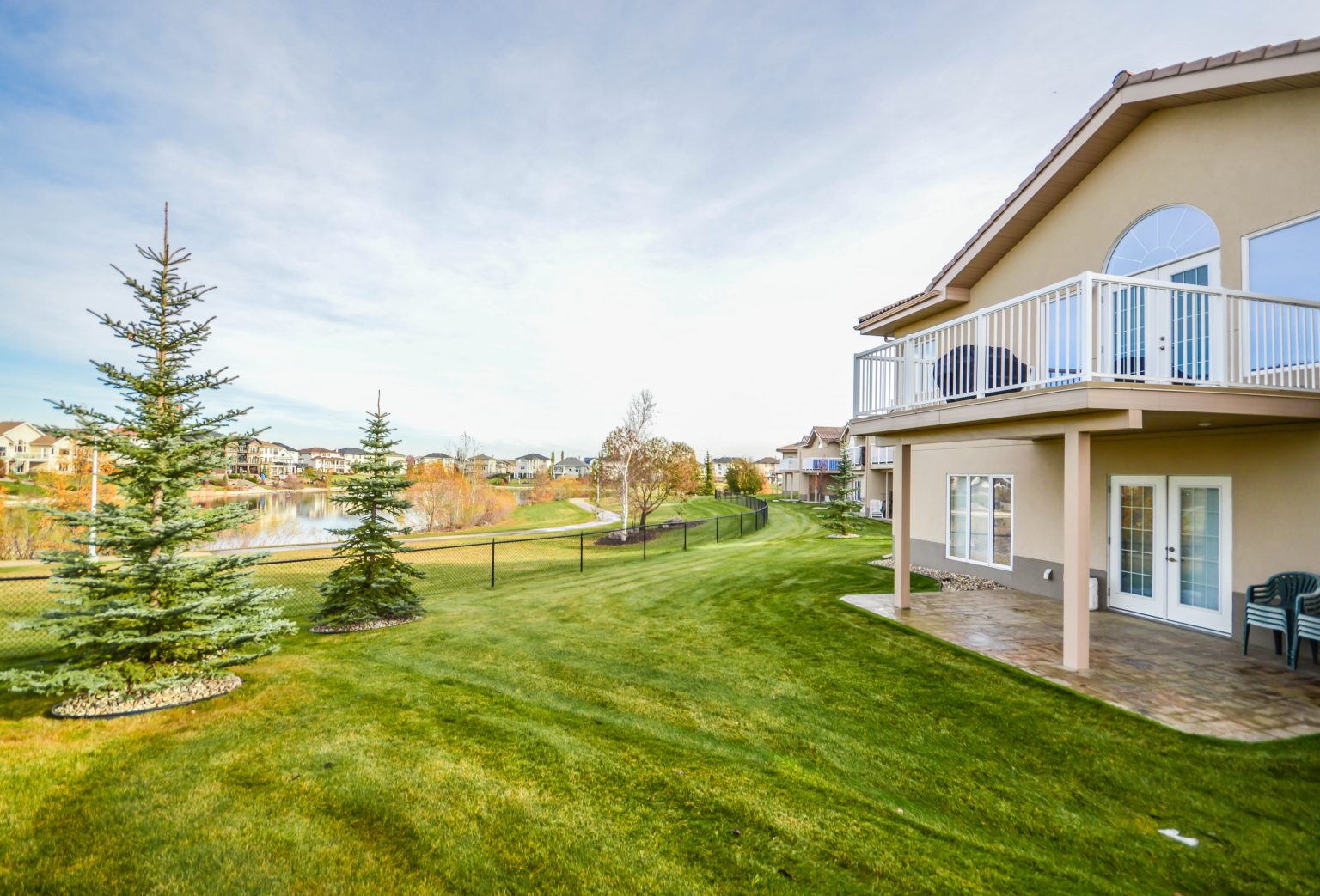 Oxford Bay Condos & Carlton Lake Villas The Esposito Real Estate