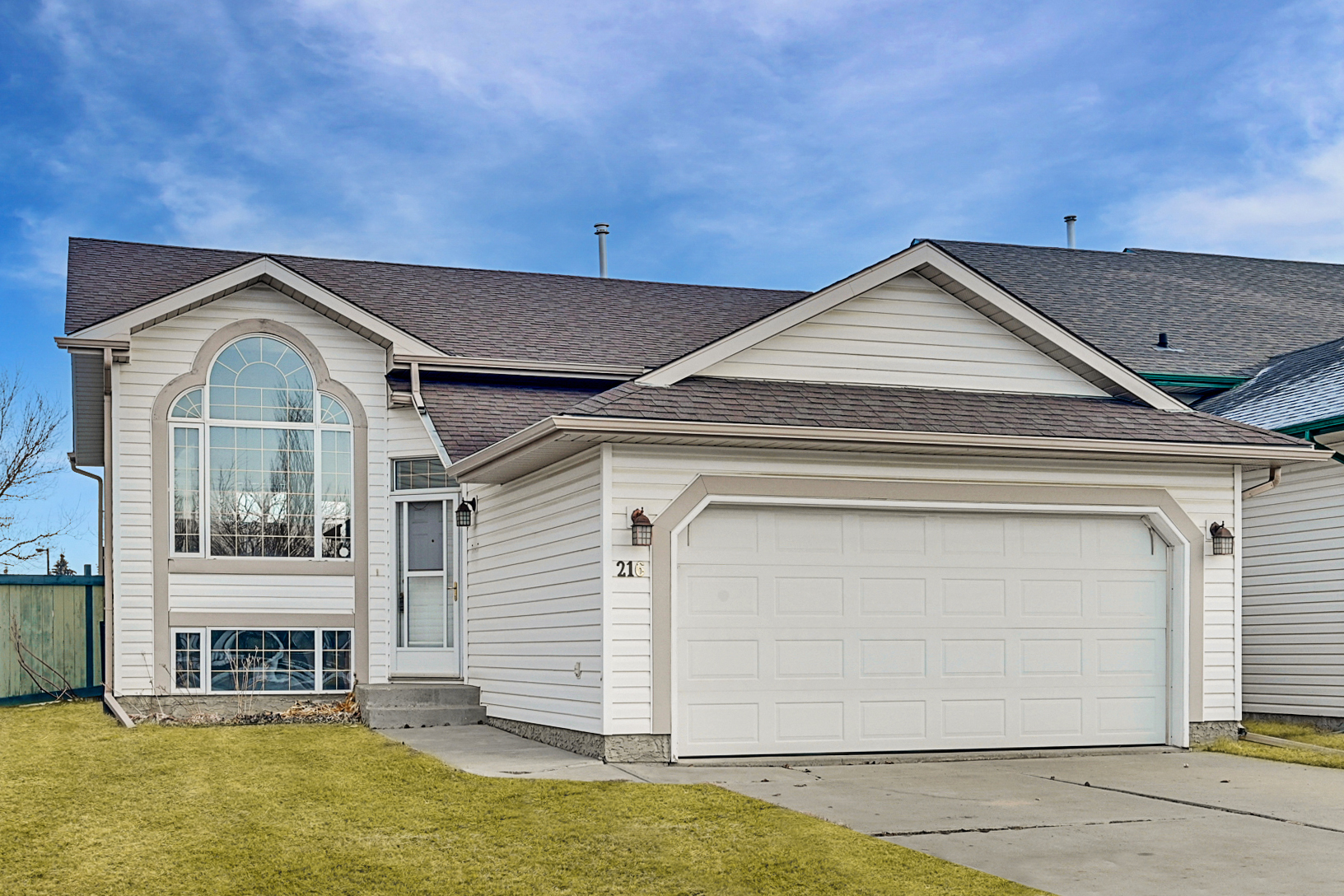 Perfect Family Home For Sale in Edmonton The Esposito Real Estate