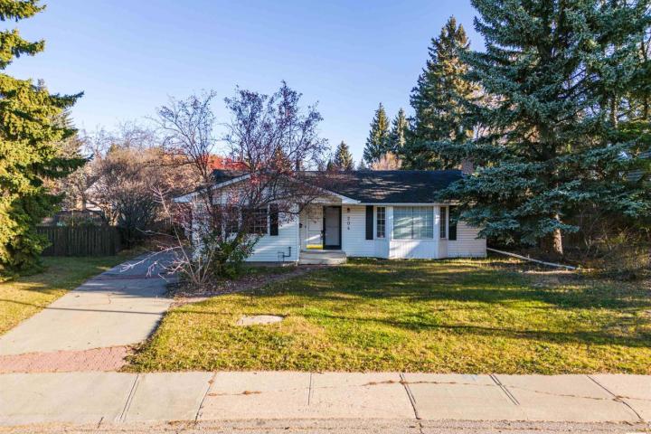 204 Quesnell Crescent, Quesnell Heights, Edmonton 2